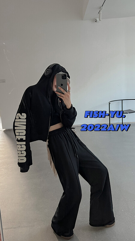 [FISH YU] Spice Girl Sleeve Letter Print Short Zipper Hoodie Straight Pants Rest Suit 22556