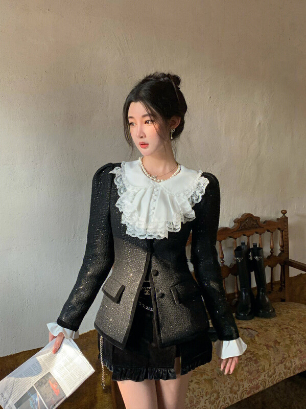 [ALALA EMELIA] Niche high-definition style small fragrance black woven material loose silver fabric short coat (with bow) S2291