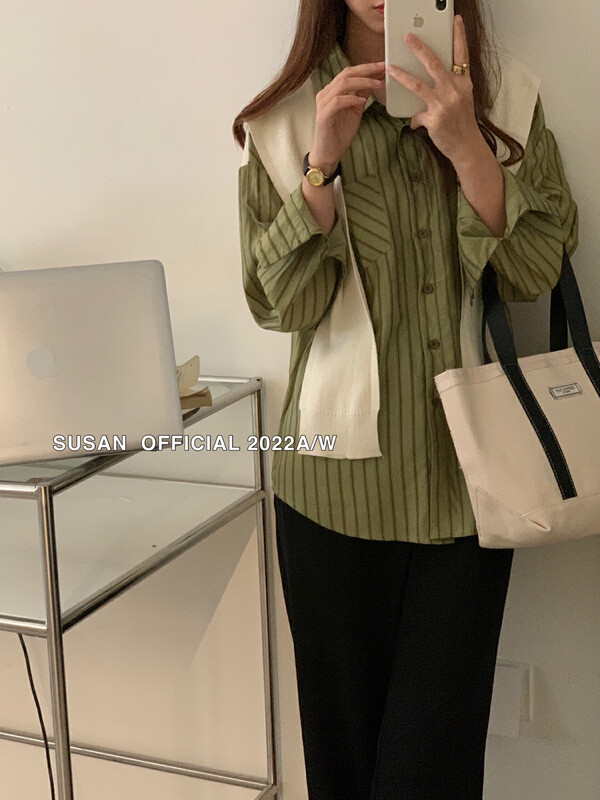 New in early autumn! [SUSAN] Korean fake two-piece striped shirt (shawl is not removable) 81112# LSW