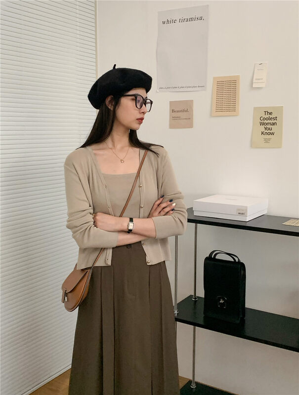 Autumn is new!【FEIDING&NEW POST】V-neck all-match cardigan + inner camisole suit NP358# CLS