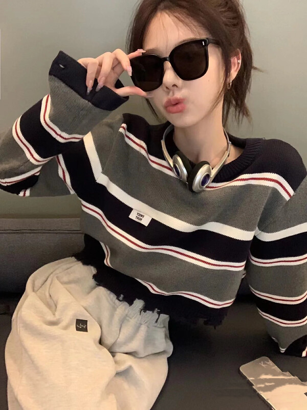 【RAINBOW】Breakable Color Contrast Striped Label Sweater 5257-