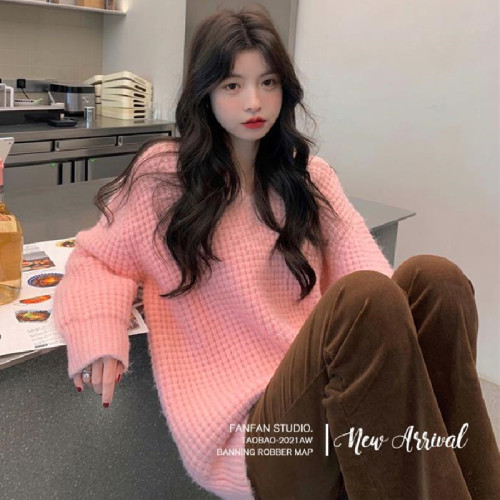 Fan Zhiqiao Green Sweater Women's Winter Thickened Lazy Wind High Sense Design Small Loose Knit Sweater Top