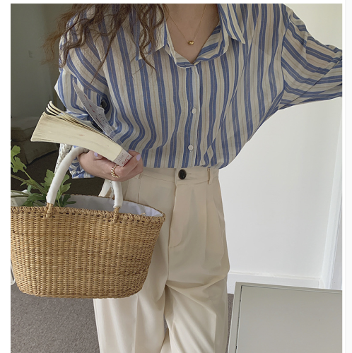 Personality retro loose long-sleeved thin blue and white striped shirt top women's niche design 2022 autumn new