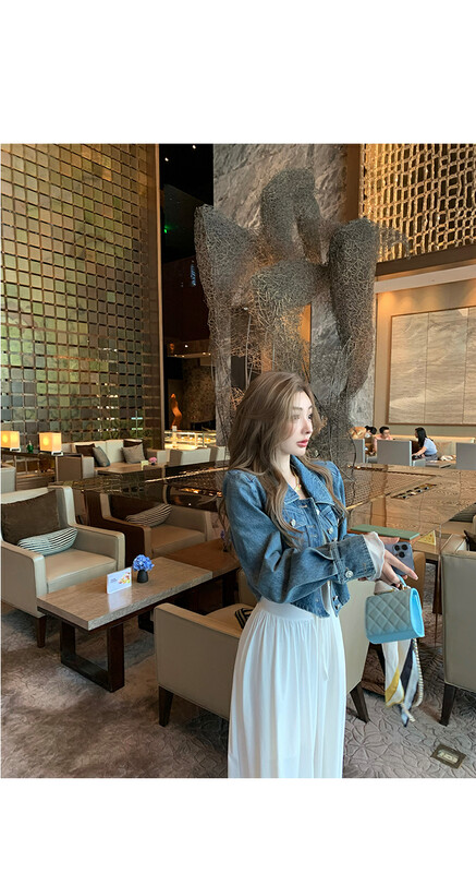 Autumn is new! [L.L STUDIO] Fashionable right-angle shoulder all-match denim jacket (only denim jackets are sold) 78065# PCZ