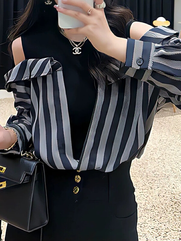 Autumn is new! [L.L STUDIO] design sense stitching fake two striped off-the-shoulder shirt 77976# PCZ