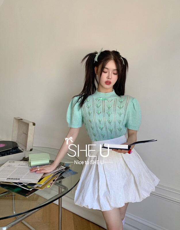 [SHE U] Niche Heavy Industry Crochet Flower Short Sleeve Warm Sweater 51086# JHY