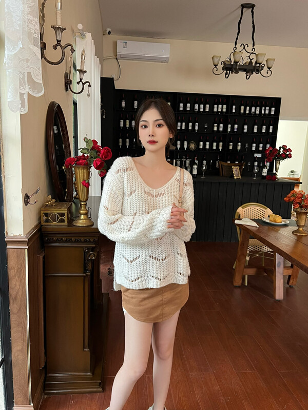 New in autumn! [FEIMAO (YIMAO)] Solid color hollow design loose knitted sweater Z-4513# LSL