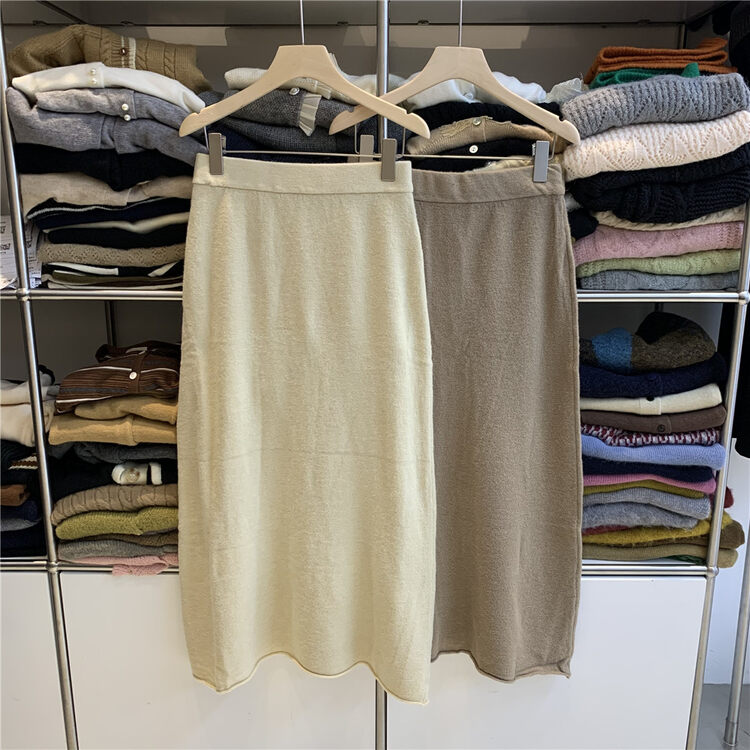New in autumn! [ARE YOU] Neat Comfortable Simple Skirt 125# L
