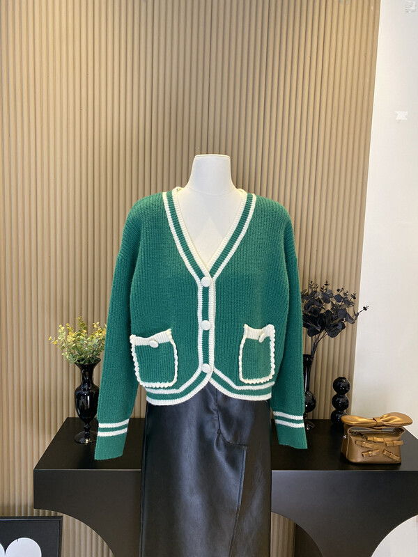 [FEI MAO] New short style contrast color long-sleeved cardigan sweater Z-3081 for autumn