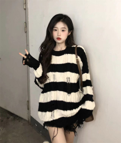 Real shot large size new loose design sense hole in the long striped sweater sweater top women's coat