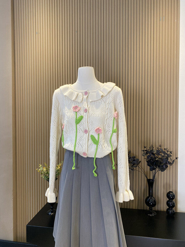 [FEI MAO] Gentle, soft and waxy French retro flower design sweater sweater Z-22126