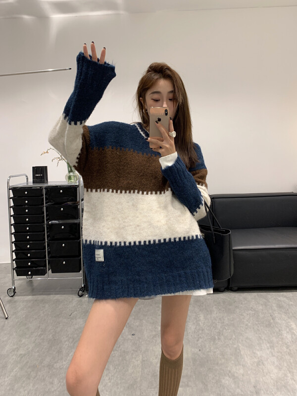 New in autumn!【VANESSA】Contrast color loose all-match warm sweater 6819# OZQ