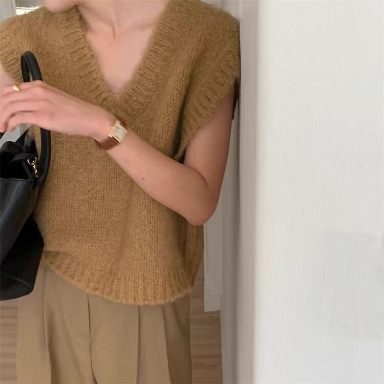 New in autumn! [ARE YOU] Korean V-neck short knitted vest YS1-976# L