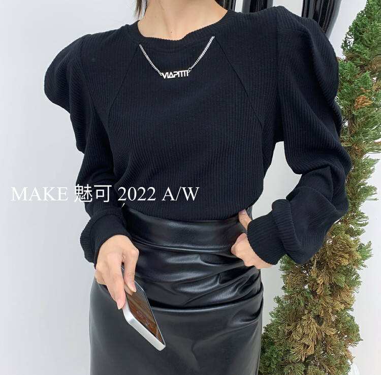 Autumn is new! [MAKE Charm] round neck chain small design shirt 50401# OZQ