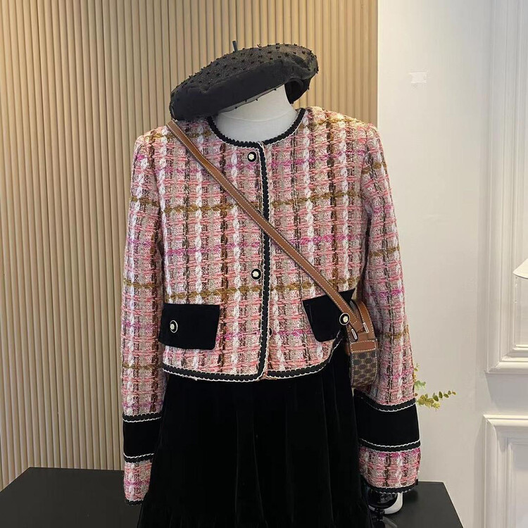【FEI MAO】Small fragrant lady temperament woven stitching retro plaid short coat Z-8515