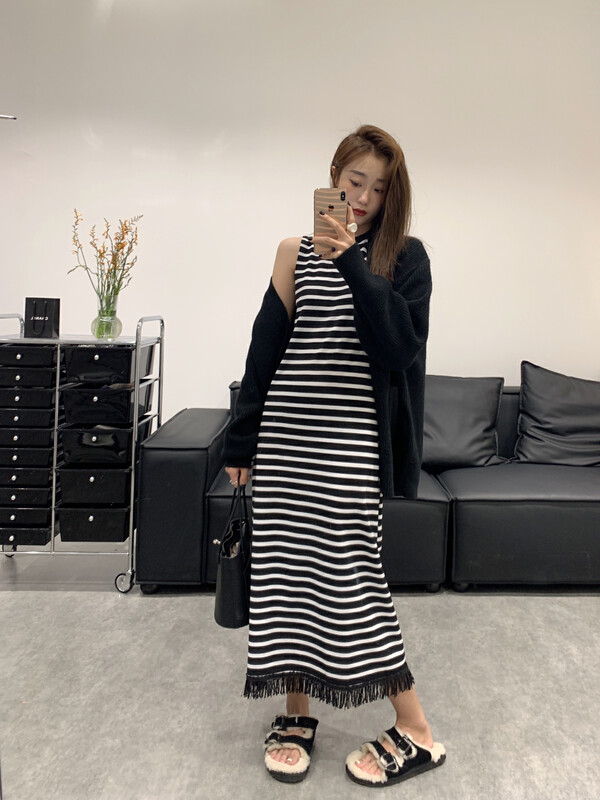 Autumn is new!【VANESSA】Korean striped hem fringed long dress 6825# OZQ