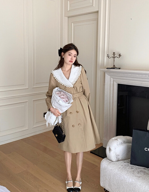 【SAVAGE】Fall new French high-end Hepburn style stitching lace pearl large lapel loose double-breasted British style mid-length trench coat (with belt) E9809# WPL