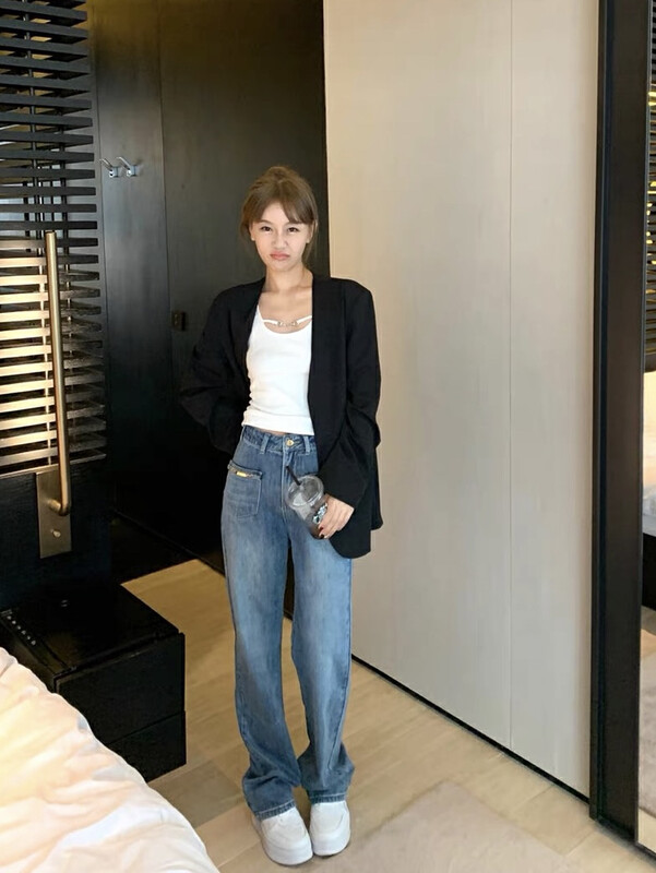 New in autumn! [SAVAGE] New high waist design loose wash jeans E9833# WPL