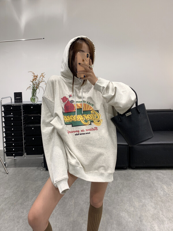 New in autumn! [VANESSA] Alphabet retro printed sweater WY614# OZQ