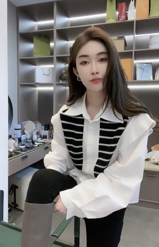 秋款上新!【JH】網紅假兩件拼接撞色小衫  42726#  PCZ