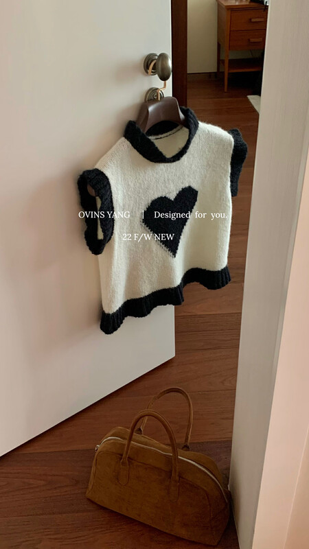 【OVINSYANG】Wool Knitted Love Vest Vest 9021