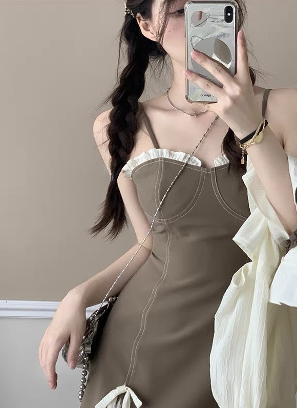 Autumn is new! [JH] Net red off-the-shoulder shirt + suspender dress suit 42728# PCZ