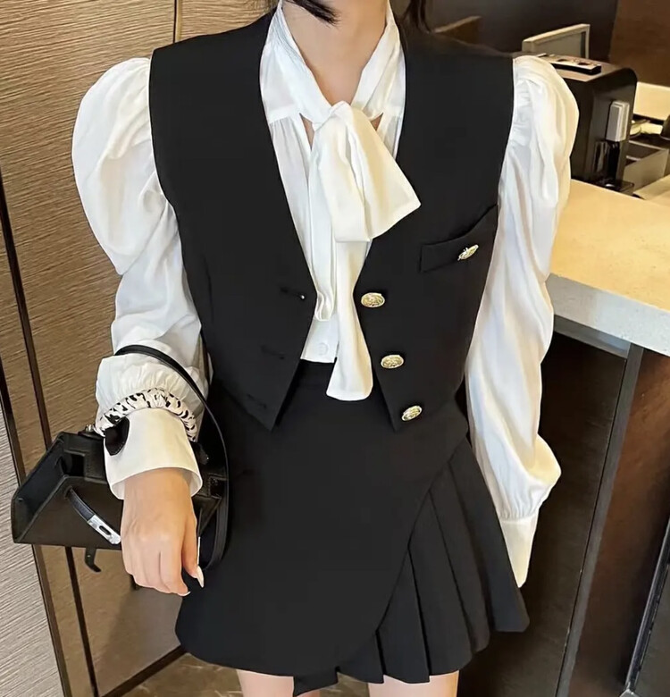Autumn is new! [JH] Net red Xiaoxiang vest + knotted shirt + slim skirt suit 42809# PCZ