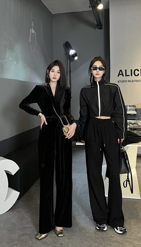 Autumn is new! [SAVAGE] Design sense of waist and slim straight jumpsuit E9939# WPL