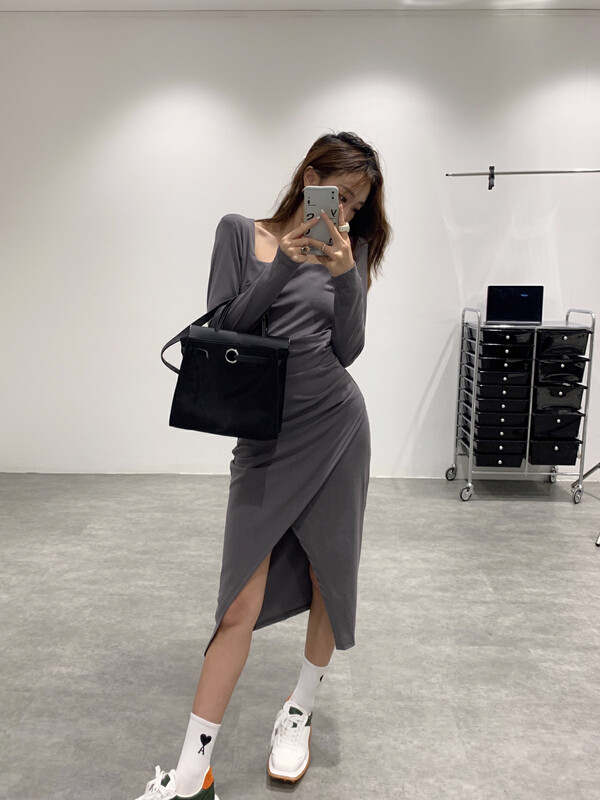 Original price 95.99! New in early autumn! [VANESSA] Korean square neck elastic pleated slim dress 6627# OZQ