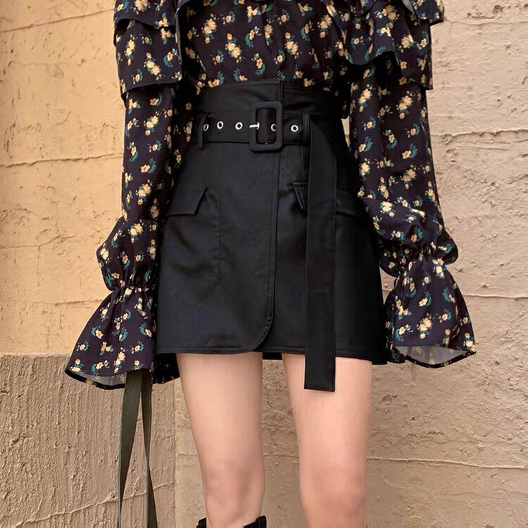 New in autumn!【L.L STUDIO】High waist all-match pu leather skirt (with belt) 77821# PCZ