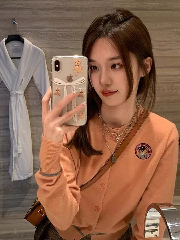 New in autumn! [L.L STUDIO] bear embroidery gentle wind knitted cardigan 77998# PCZ