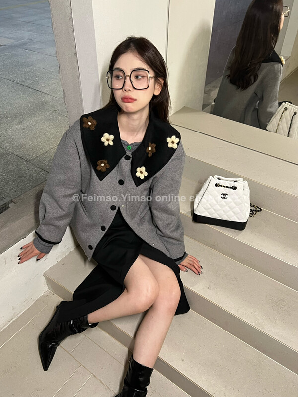 [FEI MAO] New color contrasting large lapel loose small high-quality wool wool coat containing 70 wool Z-01044