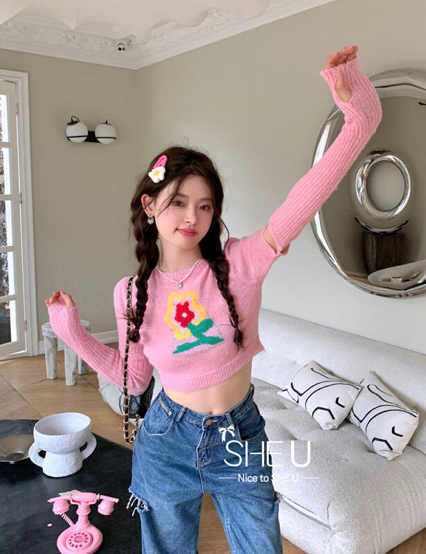 [SHE U] niche sweet little flower stitching sleeve knitted sweater with wool sweater 51129