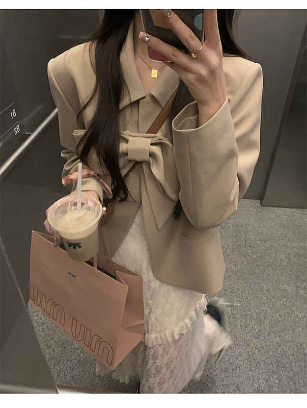 New in early autumn!【L.L STUDIO】Comfortable temperament striped long-sleeved sweet short coat (with detachable bow) 77775# PCZ