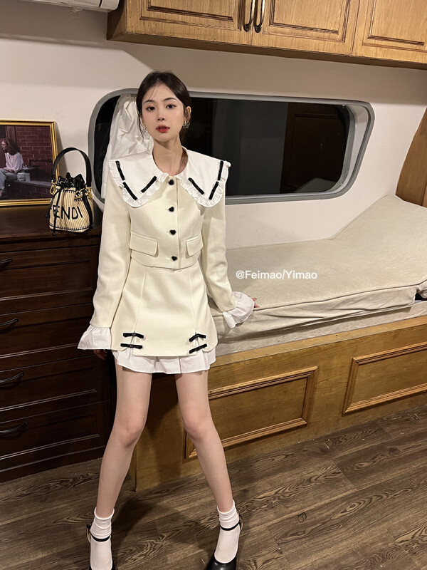 Original price 178.99! [FEI MAO] Fashion Small Fragrance Short Jacket + Age-Reducing Skirt Two-piece Suit Z-8468