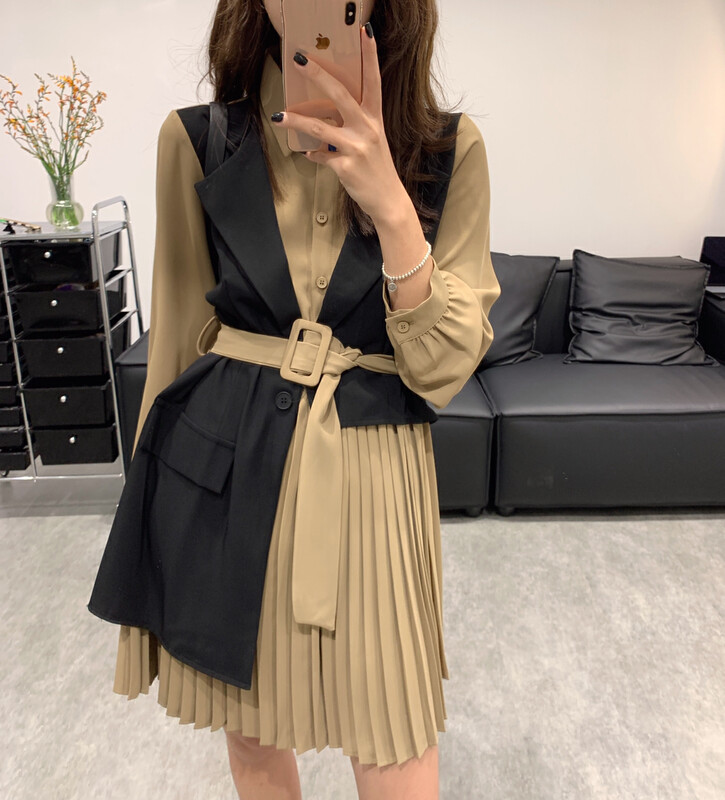 Autumn is new! [VANESSA] Design stitching fake two-piece pleated dress (with belt) 6816# OZQ