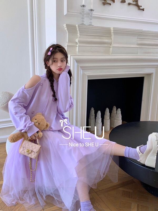 【SHE U】Korean flower off-the-shoulder hooded sweater 51036# JHY