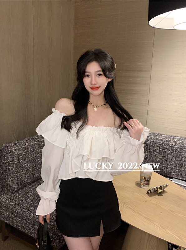 Autumn is new!【LUCKY】One word neck off-shoulder ruffled shirt 9498# ZXX