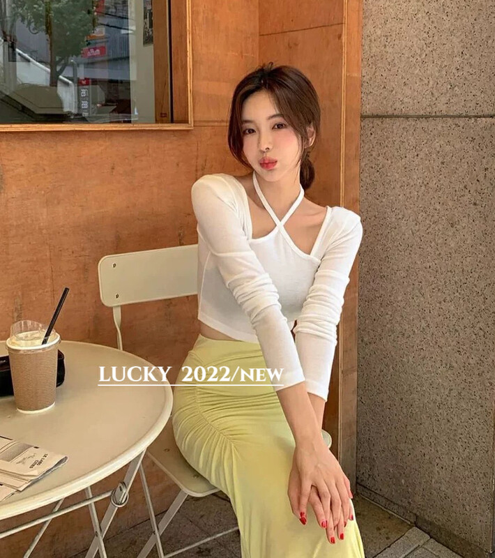 Autumn is new! [LUCKY] Design hollowed out slim fit and thin shirt 9520# ZXX