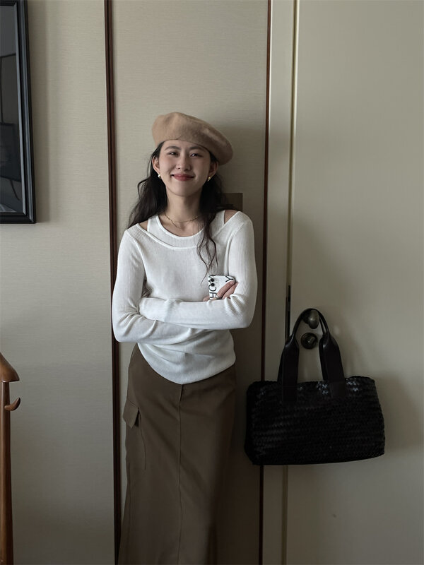 New in early autumn! [TN] Contrast color round neck all-match slim shirt 9052# CLS