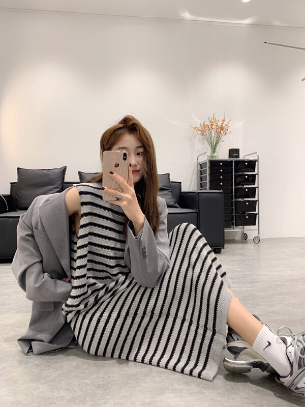 Autumn is new!【VANESSA】Advanced Loose Lazy Sleeveless Dress 6693-1# OZQ