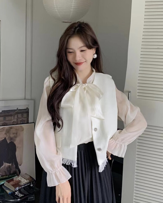 New in autumn! [JH] Net red Xiaoxiang vest + knotted shirt suit 42774# PCZ