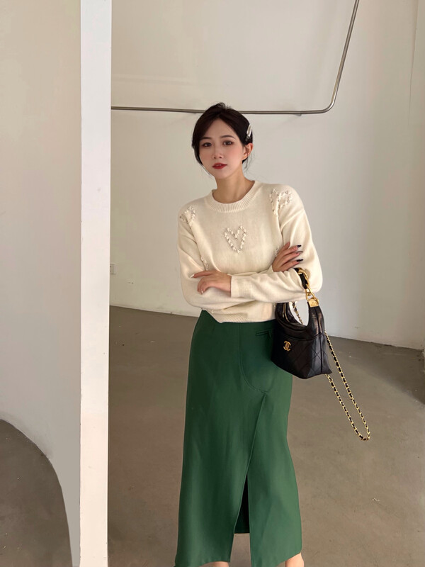 【FEI MAO】Gentle, sweet, small, fresh and fashionable casual small sweater sweater Z-3072