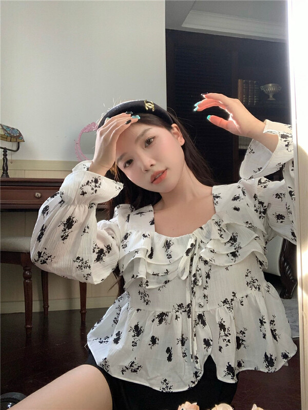 New in early autumn! [Timely rain] Korean style ins sweet and age-reducing design multi-layer ruffled floral shirt AU223# WPL