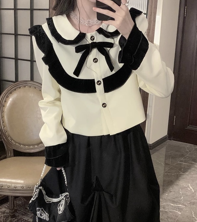 New in autumn! [JH] Net Red Doll Collar Xiaoxiang Contrast Color Short Coat (with Brooch) 42967# PCZ