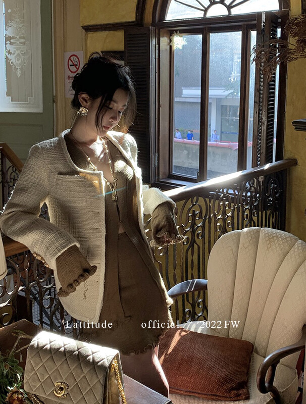 [ALALA EMELIA] Niche Haute Couture Small Fragrance Beige Braided Design Coat S2382