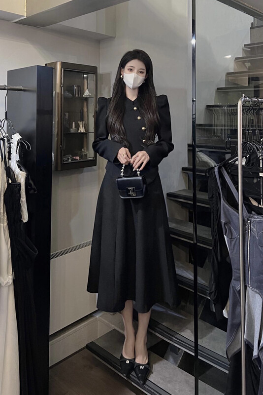 Contains 100% wool [JH] Net red Xiaoxiang lantern sleeve jacket + slim pleated skirt suit 42735# PCZ