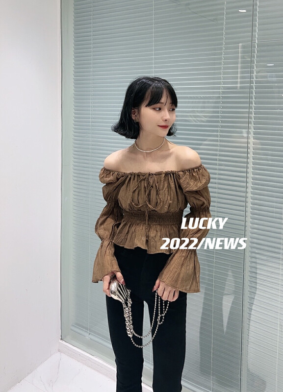 New in early autumn! [LUCKY] Design puff sleeve tie shirt 9381# ZXX