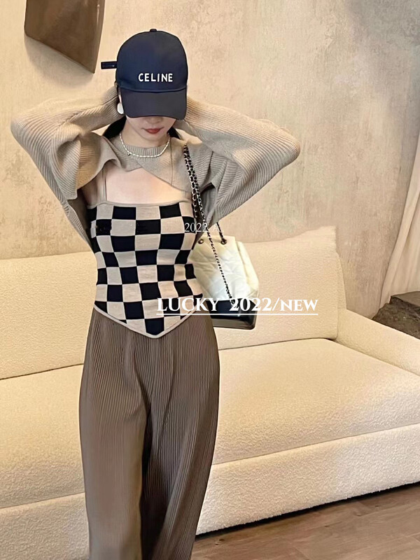 New in autumn! [LUCKY] Checkerboard Camisole + Shawl Retro Knit Cardigan Suit 9453# ZXX