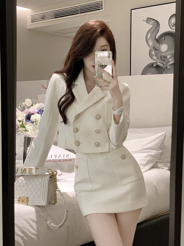 Autumn is new! [JH] Net red Xiaoxiang short coat + slim skirt suit 42982# PCZ